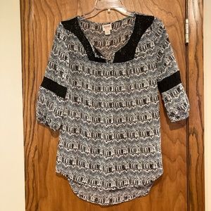 Juniors Sheer Printed Blouse